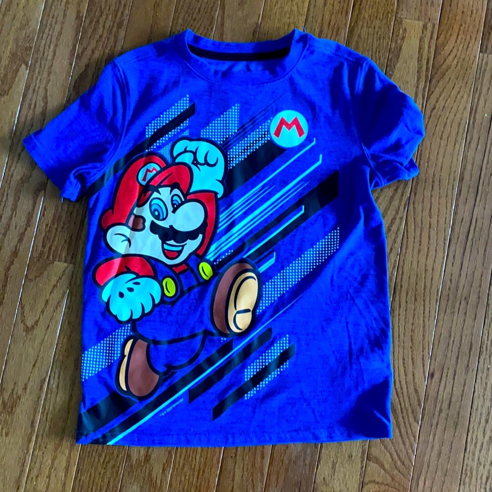 Never worn Mario shirt